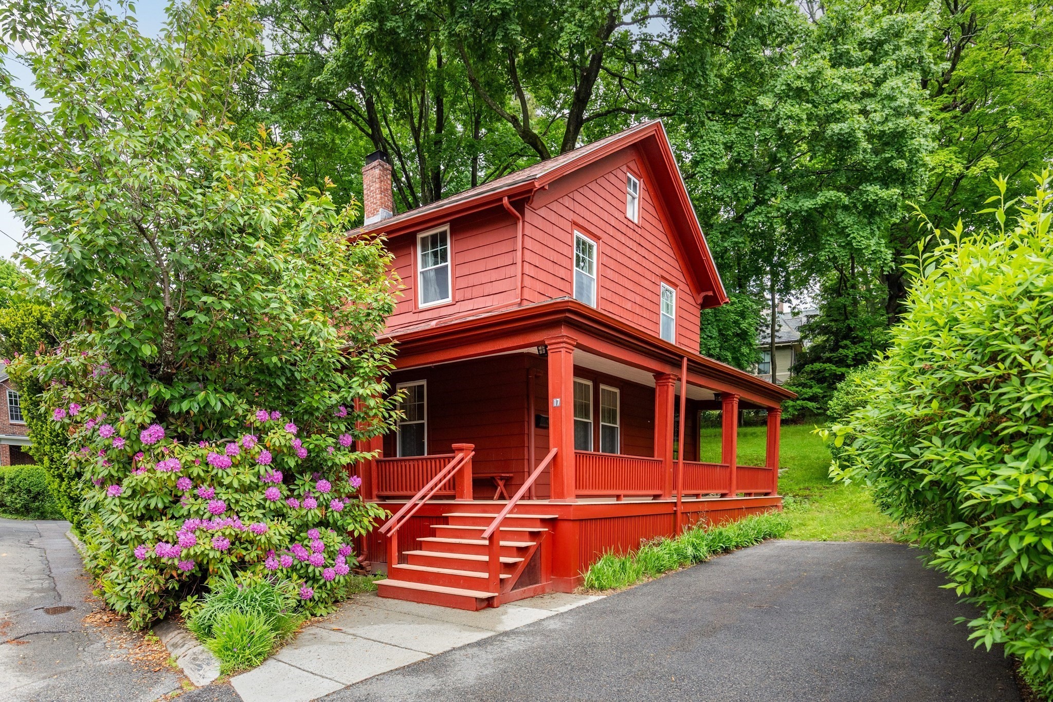 17 Oak Knoll, Arlington, MA 02476