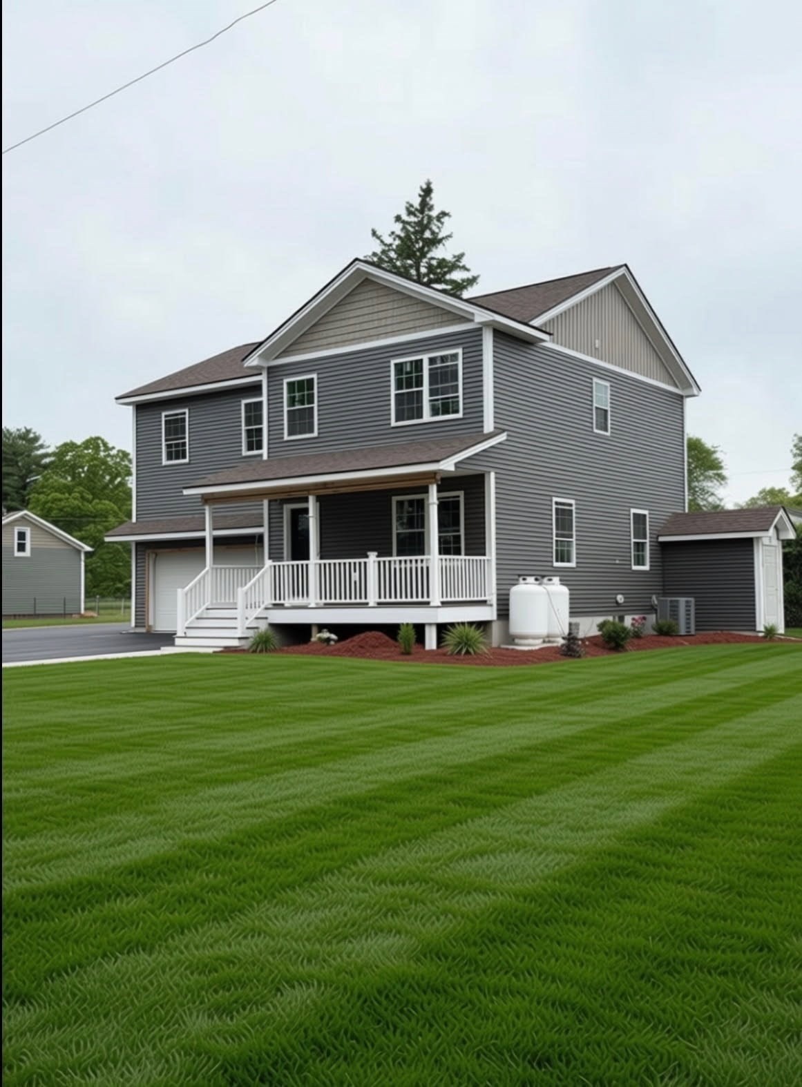 8 Emerald Avenue, Westfield, MA 01085