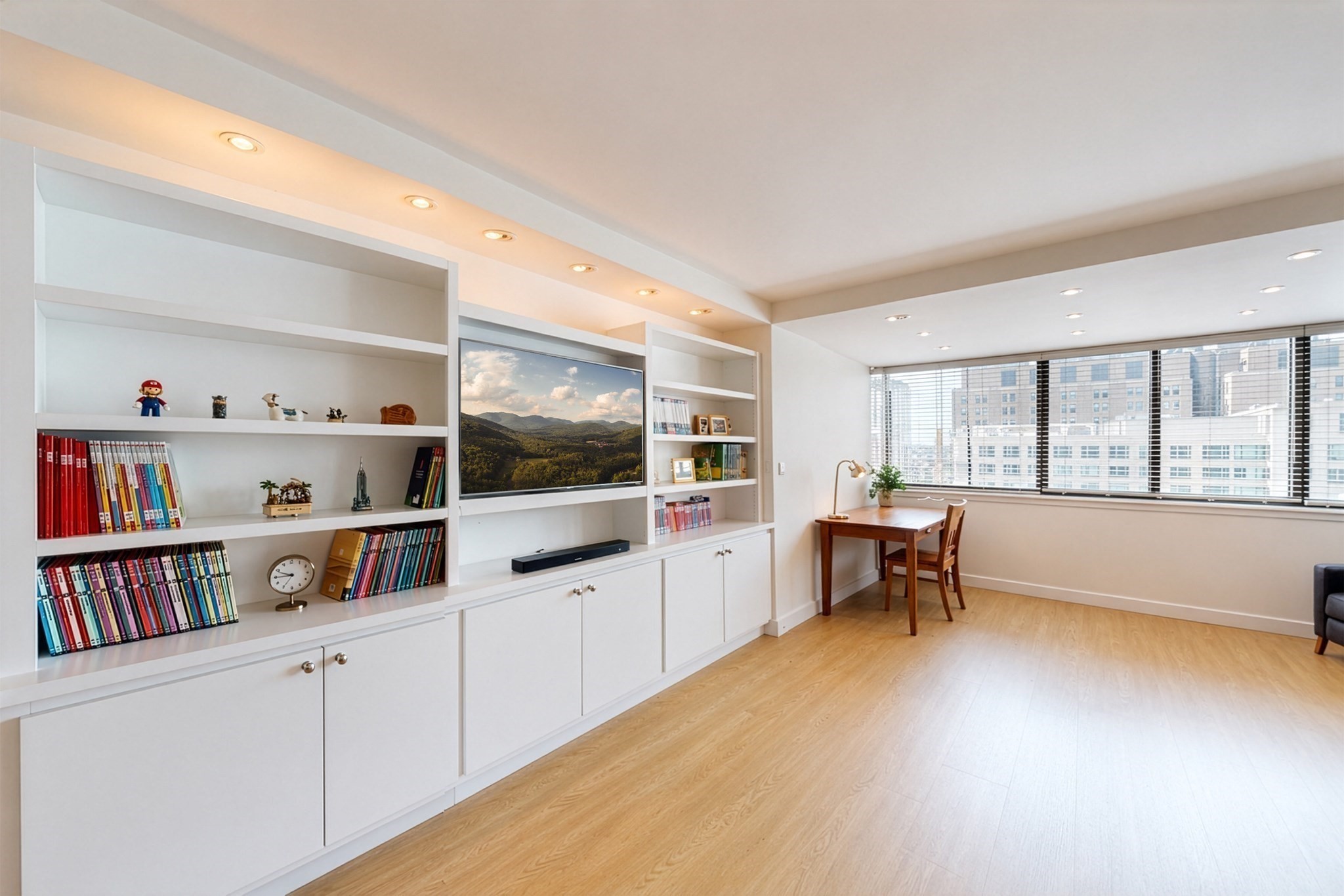8 Whittier Pl Unit 14F, West End, Boston, MA 02114 - Image 4