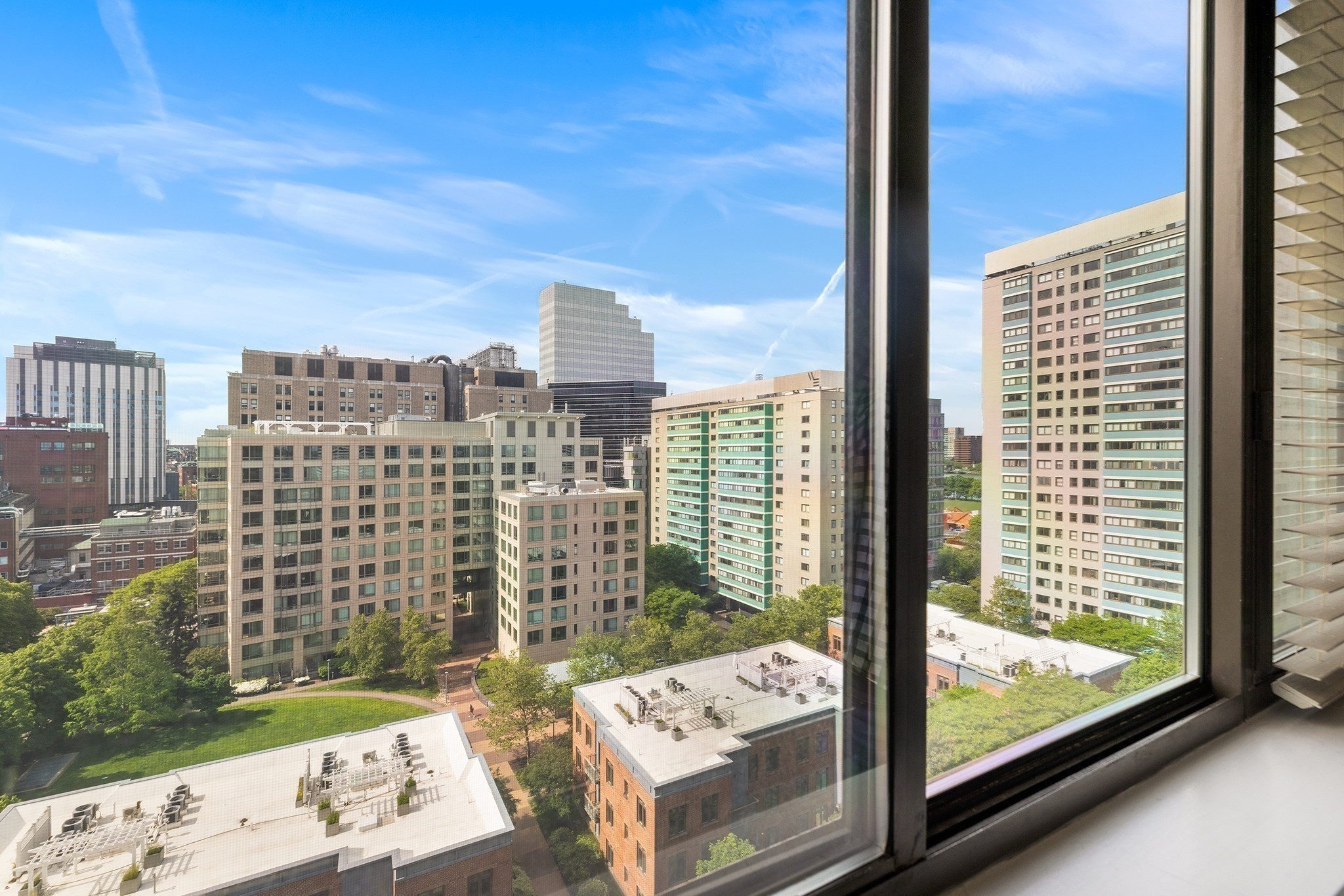 8 Whittier Pl Unit 14F, West End, Boston, MA 02114 - Image 7