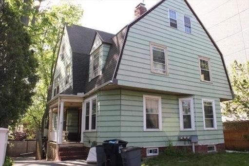 17 Putnam Ave, Apt A