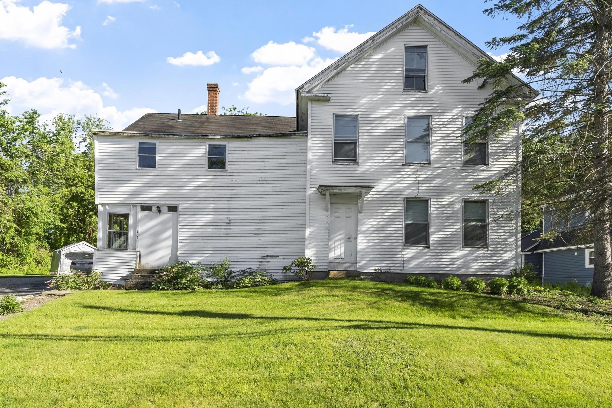 102 Liberty St, Athol, MA 01331