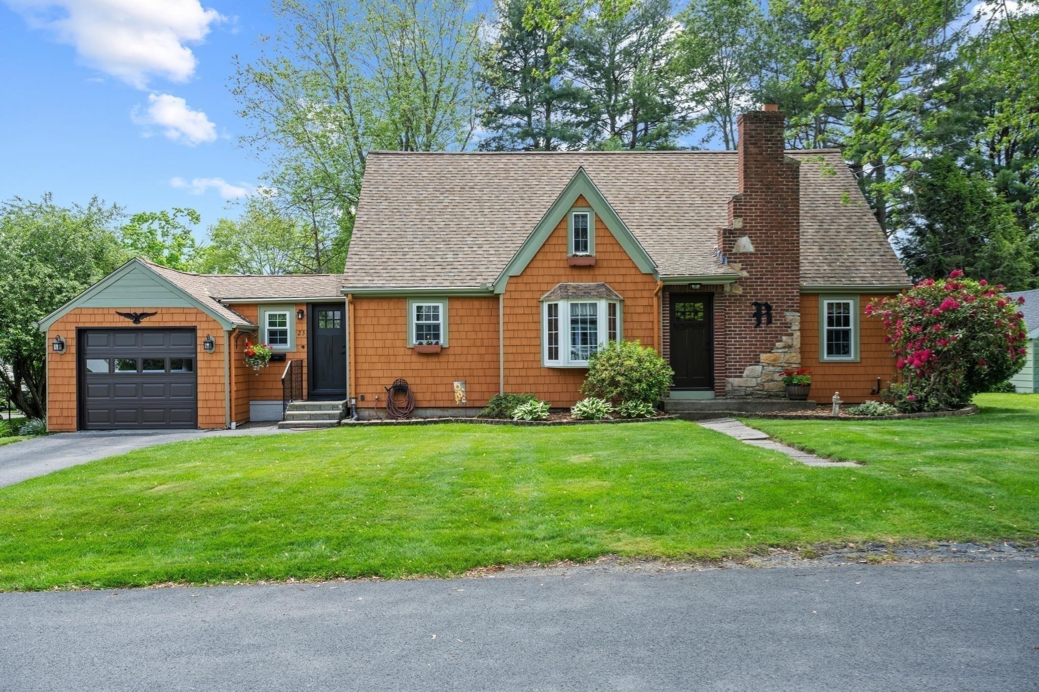 23 Walnut Street, Oxford, MA 01540