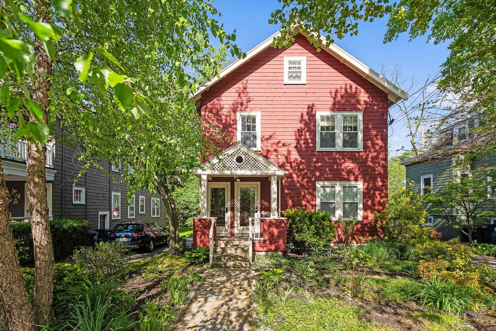 223 Lakeview Ave Unit 223, Cambridge, MA 02138