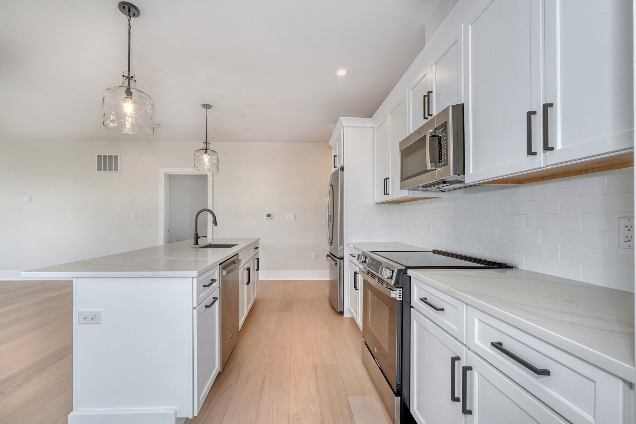 62 Foundry St Unit 315, Wakefield, MA 01880 - Image 3