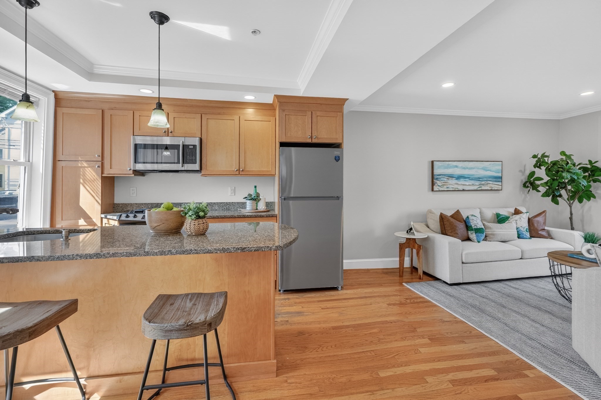 122 Charles St Unit 124-1, Cambridge, MA 02141