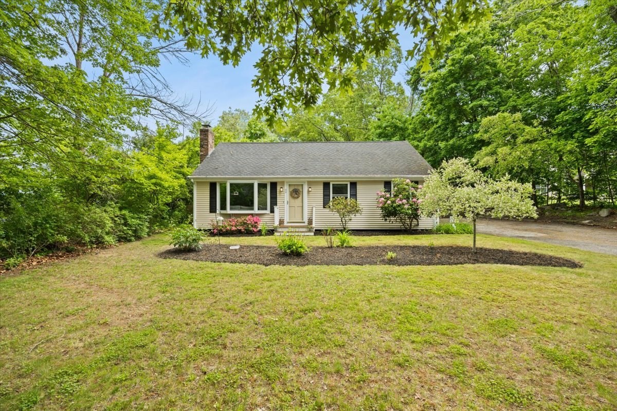 40 Fisher Street, Taunton, MA 02780