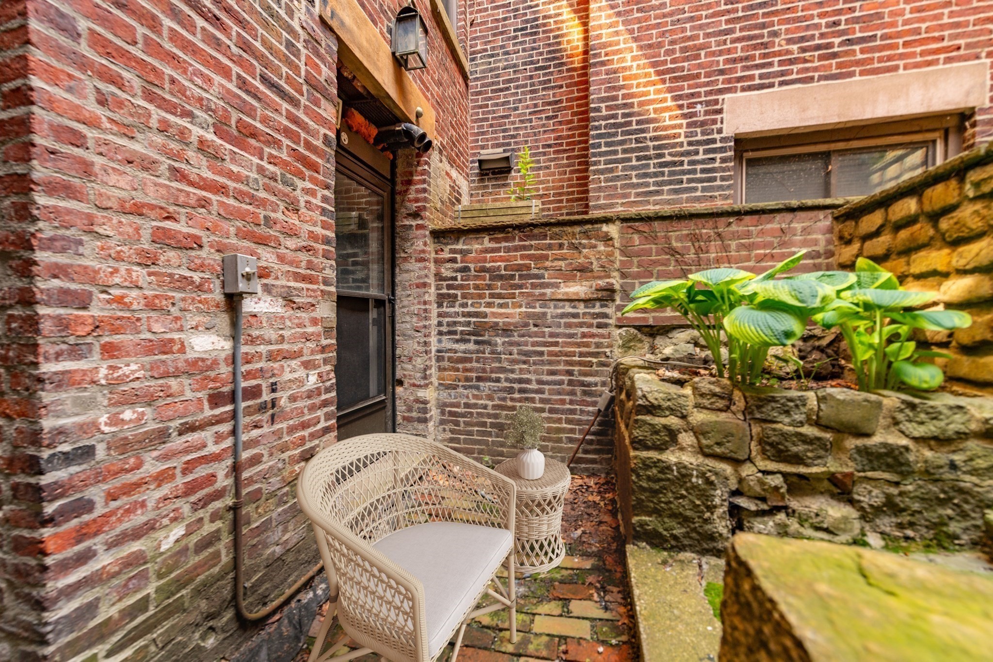 24 Hancock St Unit 2, Beacon Hill, Boston, MA 02114 - Image 14