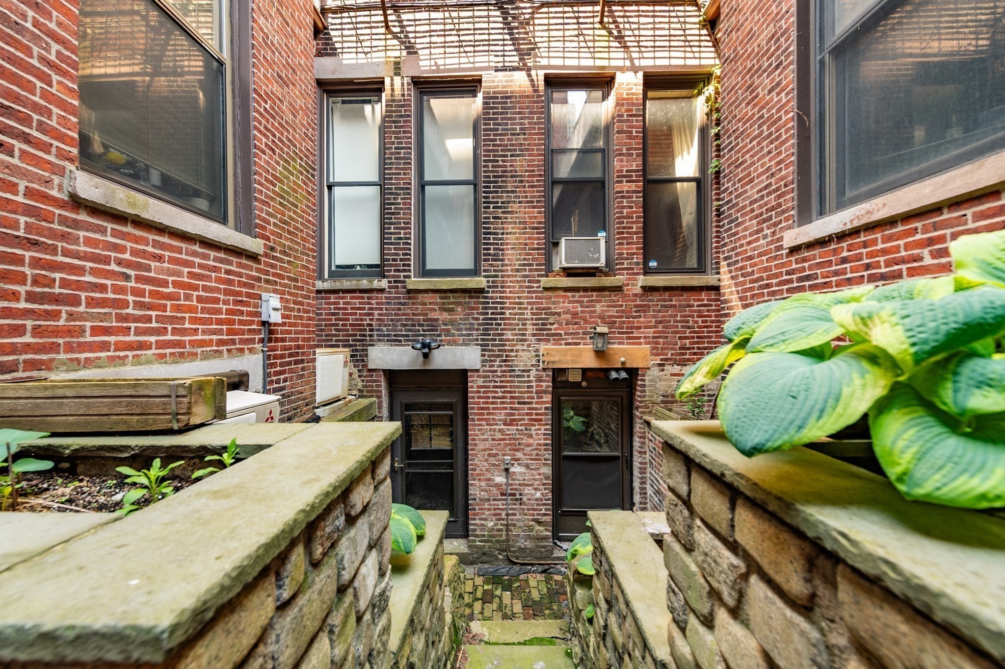 24 Hancock St Unit 2, Beacon Hill, Boston, MA 02114 - Image 16