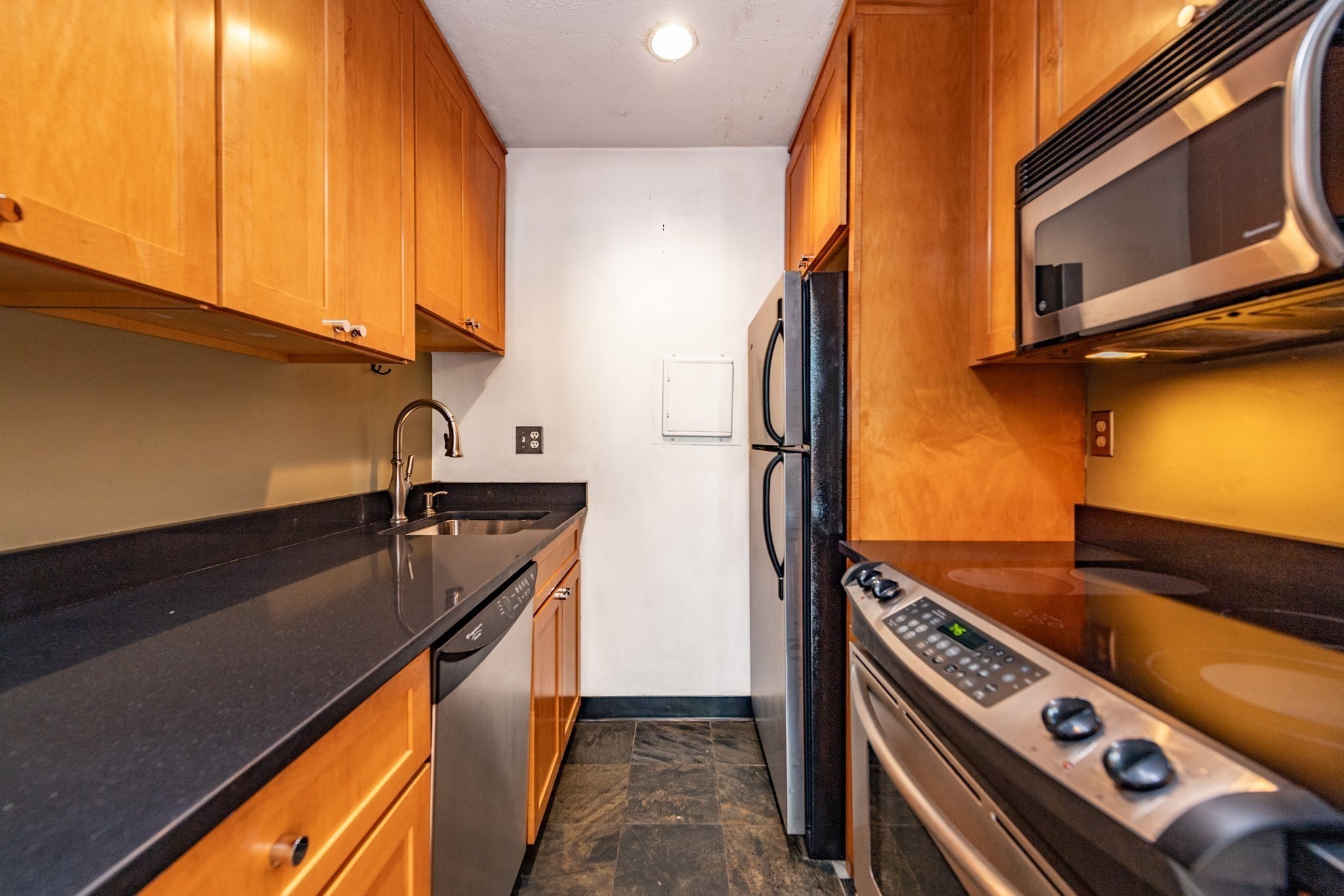 24 Hancock St Unit 2, Beacon Hill, Boston, MA 02114 - Image 3