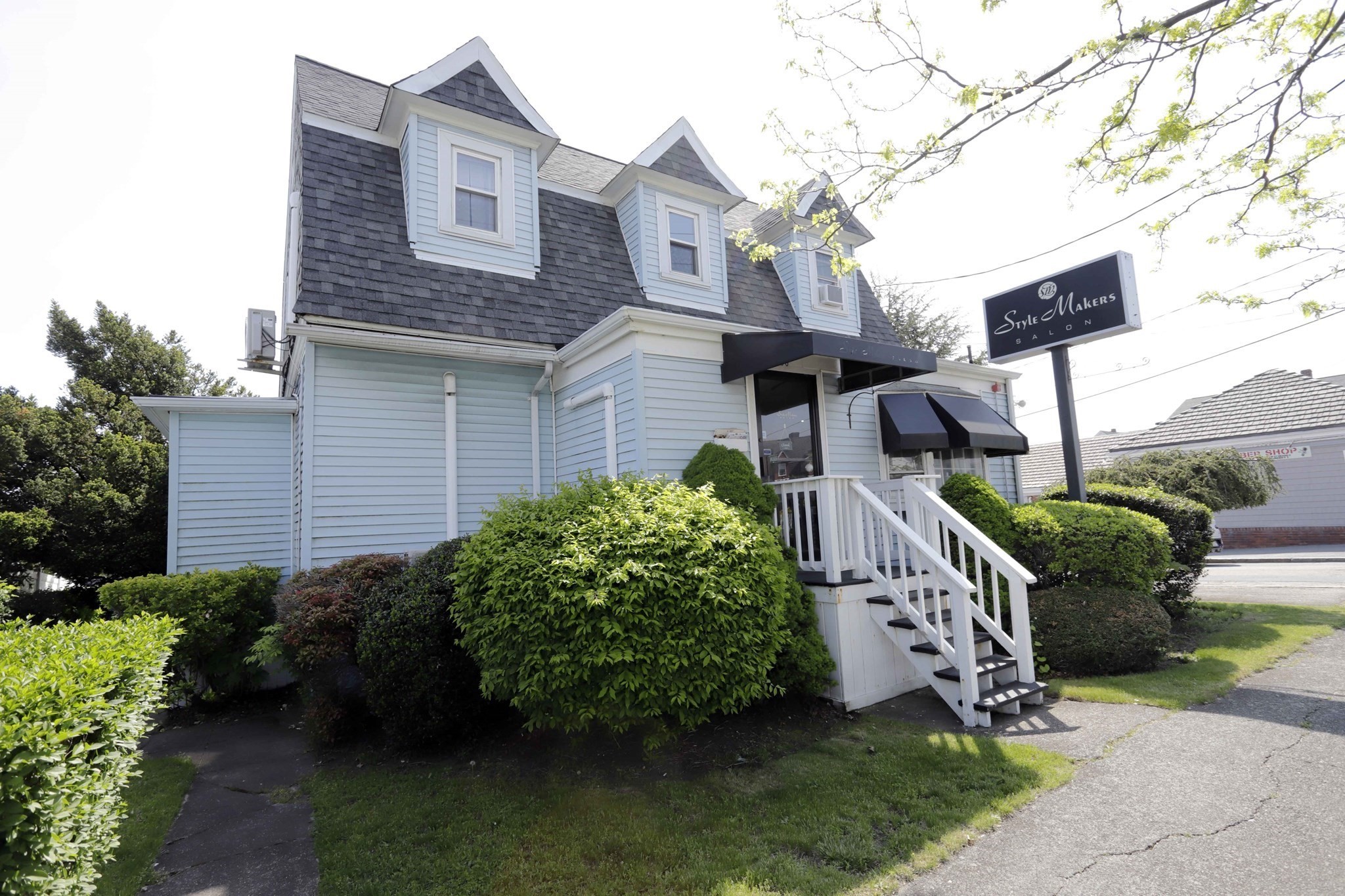 66 Rockdale Ave, New Bedford, MA 02740