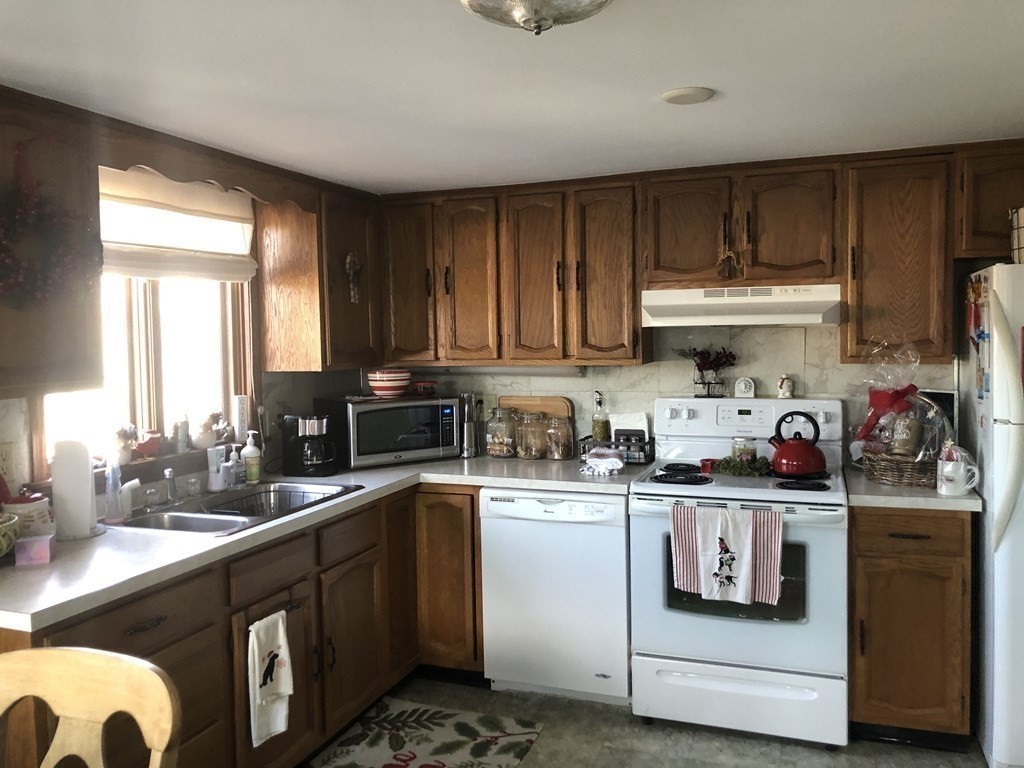 8 Pleasant Street, Leicester, MA 01524 - Image 7