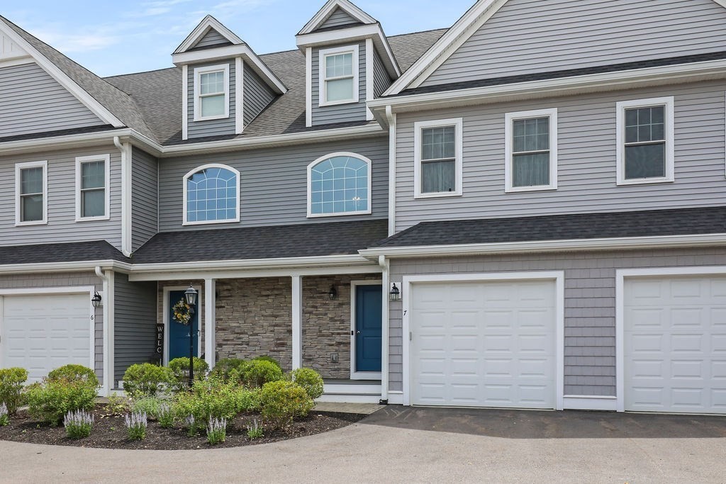 90 Lebaron Boulevard Unit 7, Lakeville, MA 02347