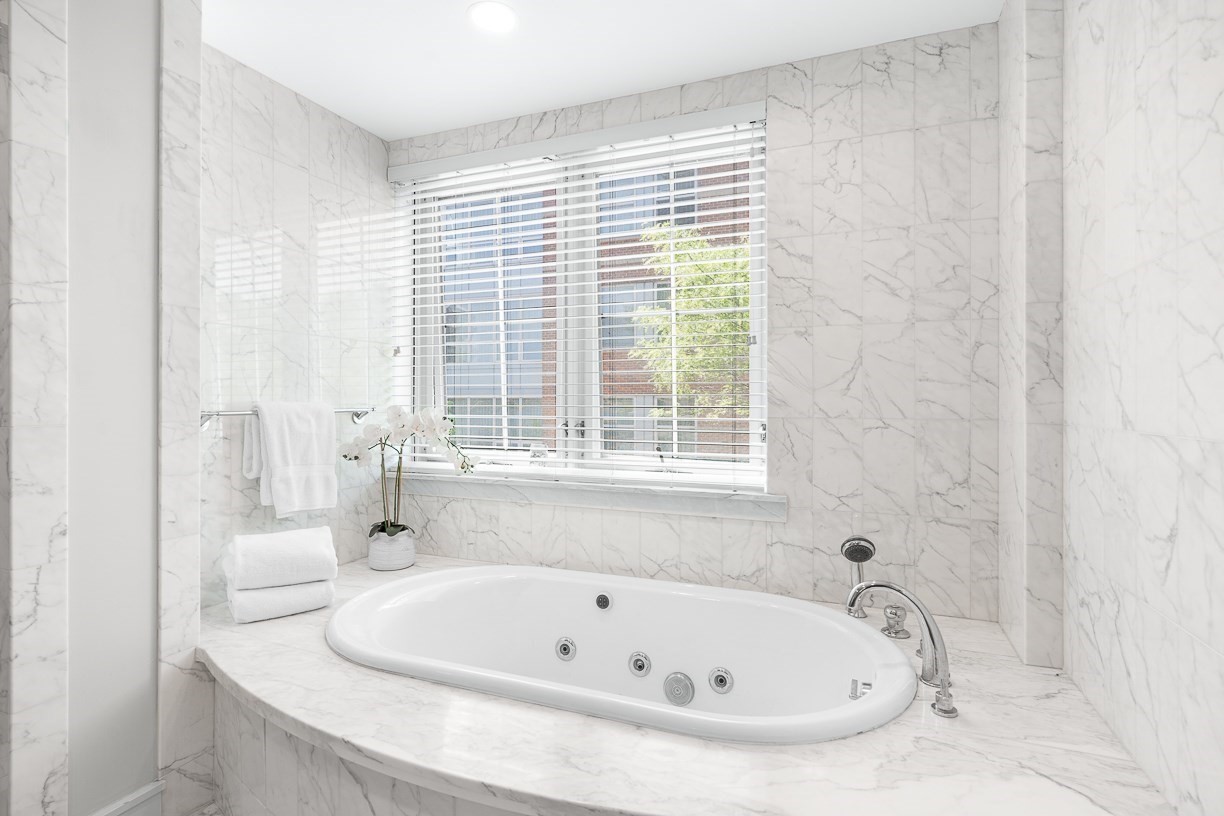 4 Battery Wharf Unit 4302, North End, Boston, MA 02109 - Image 14