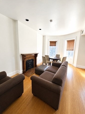 523 Columbus Ave, Apt 4