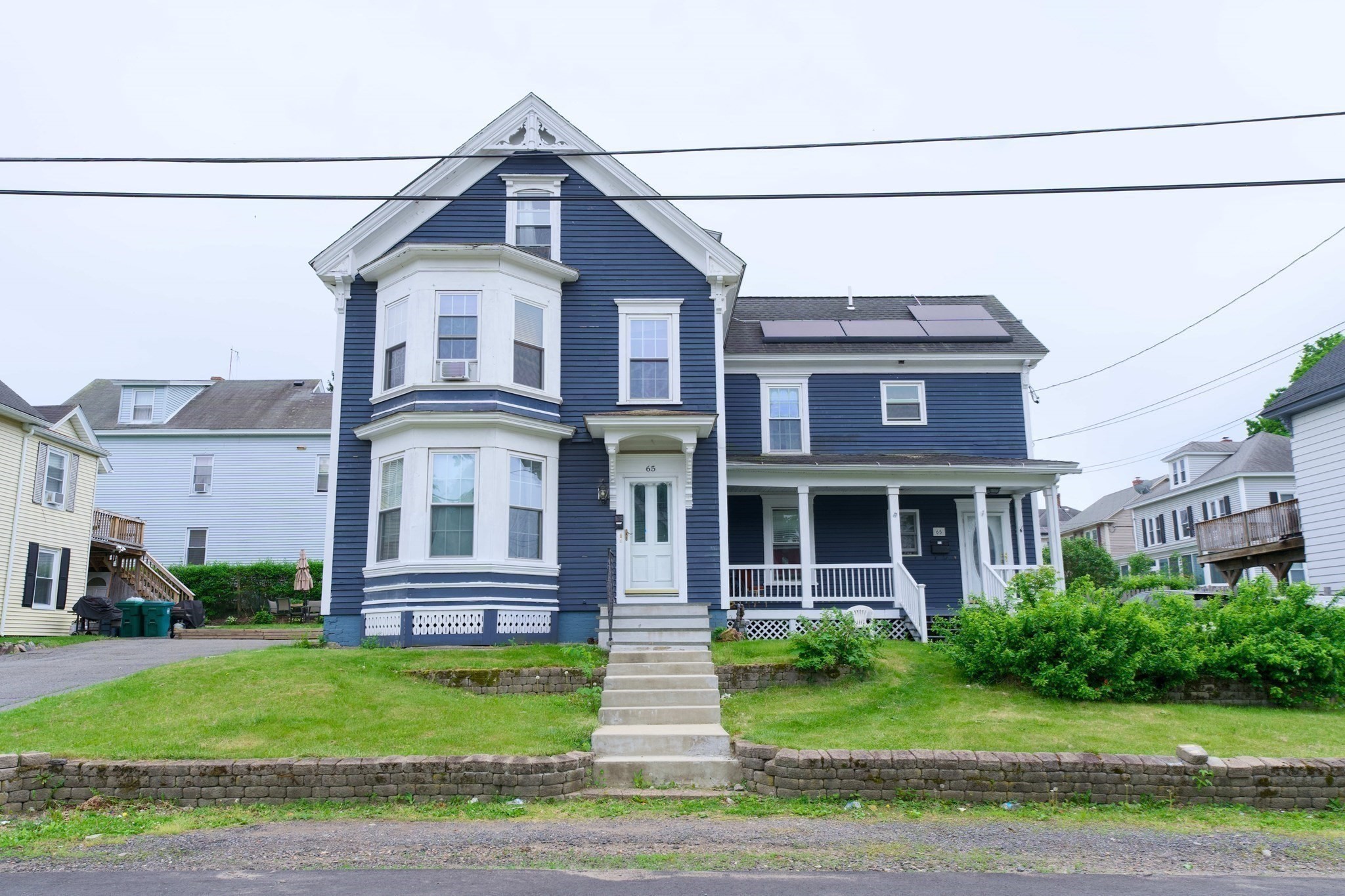 65 Pearl St, Clinton, MA 01510