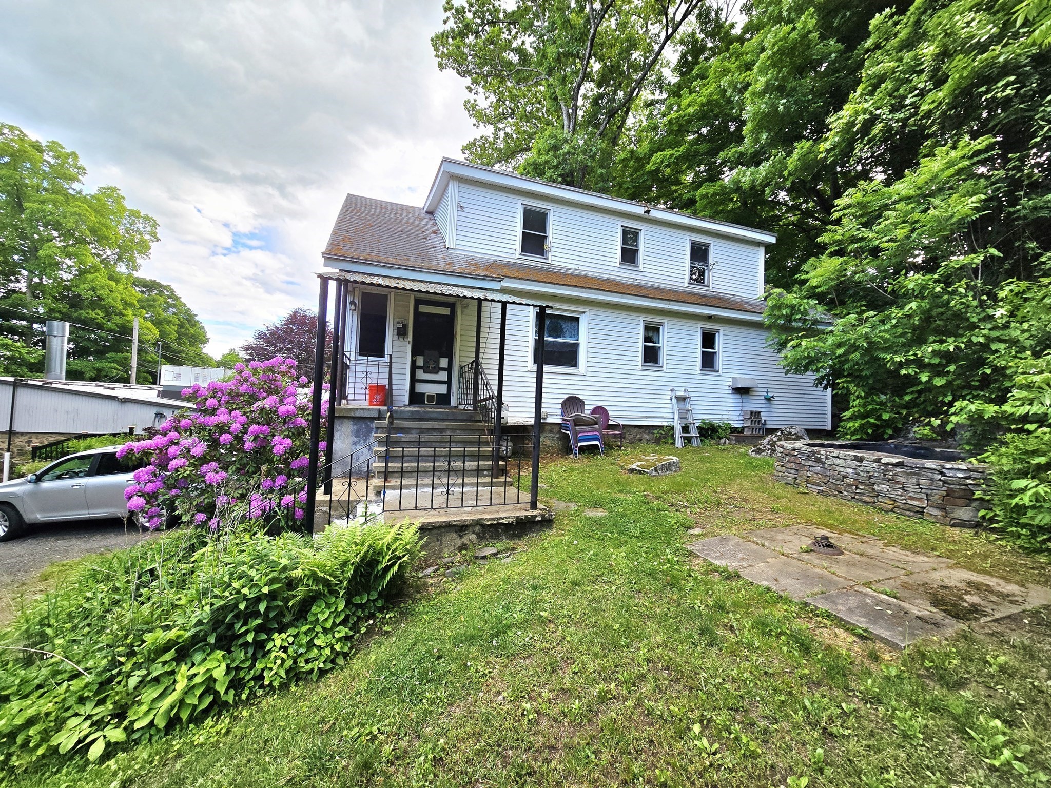 46 Old Sturbridge Rd, Southbridge, MA 01550