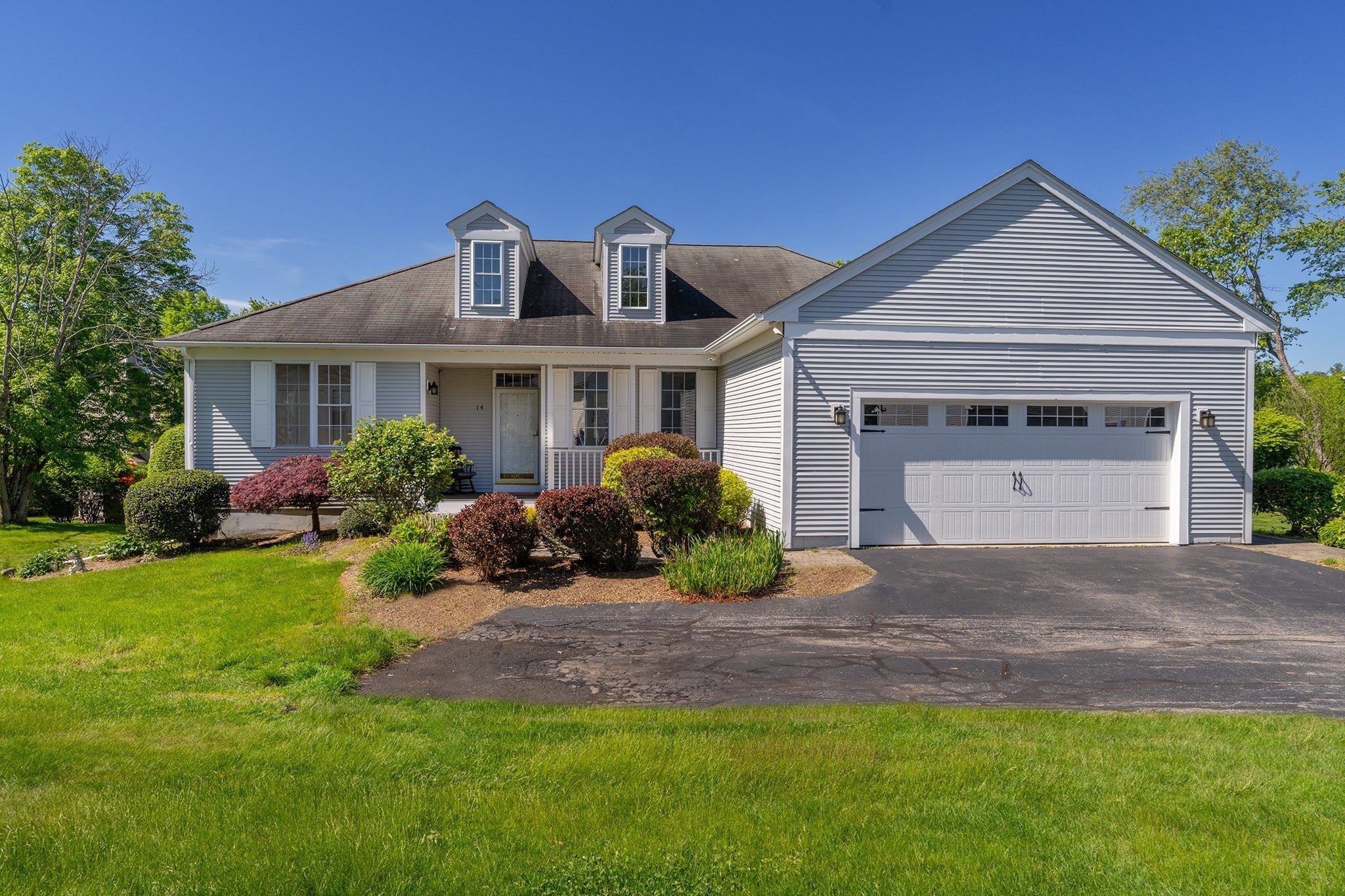 14 Rosewood Drive, Haverhill, MA 01832