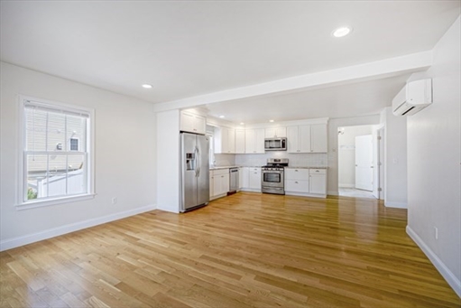 48 Spruce, Apt 1