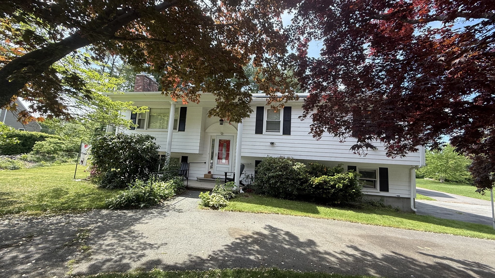 297 Elm St, Somerset, MA 02726 - Image 1