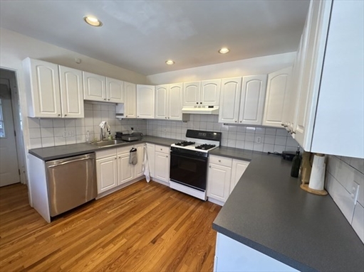 93 Lawton St, Apt 1