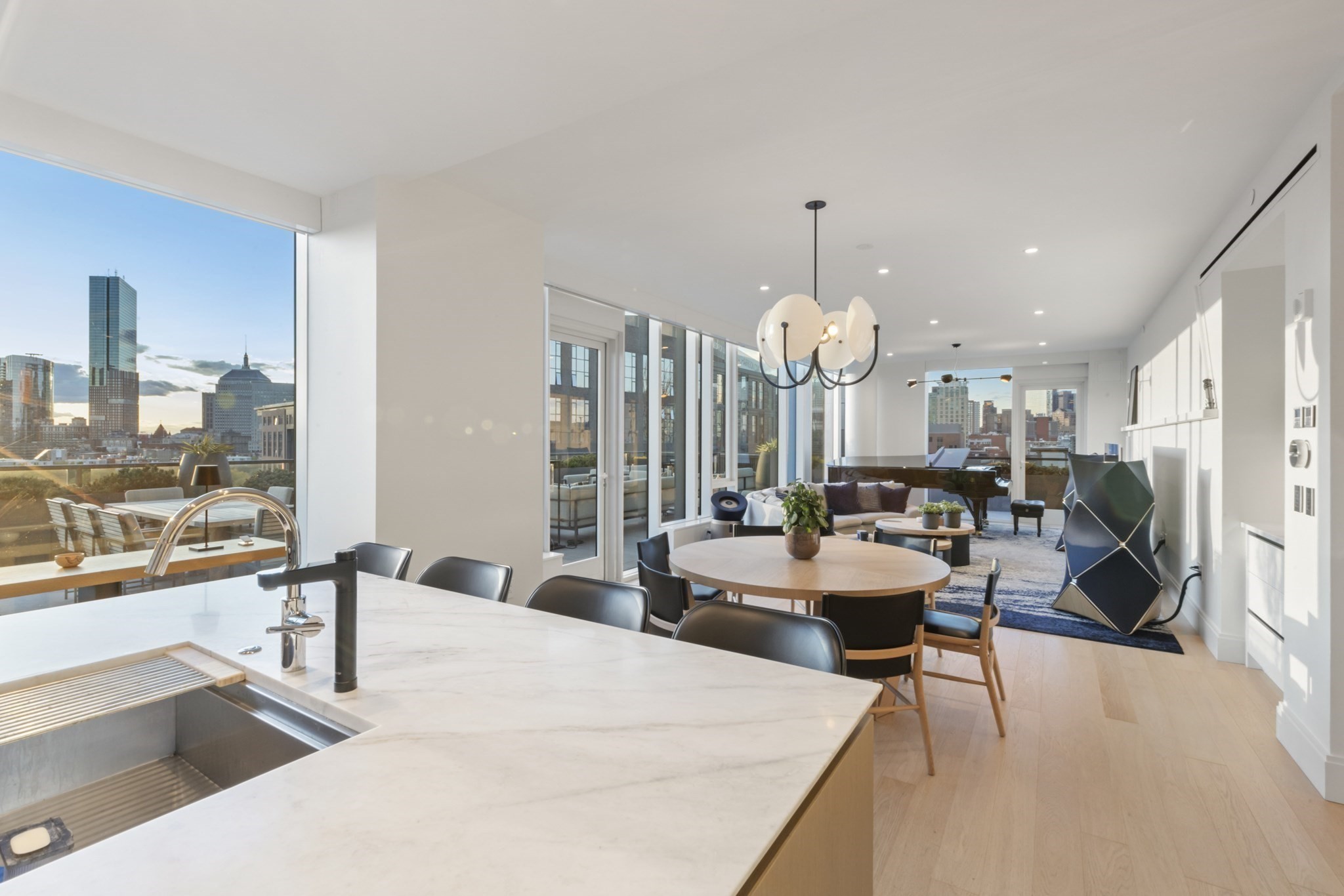 380 Harrison Ave Unit 12J, Boston - South End, MA 02118