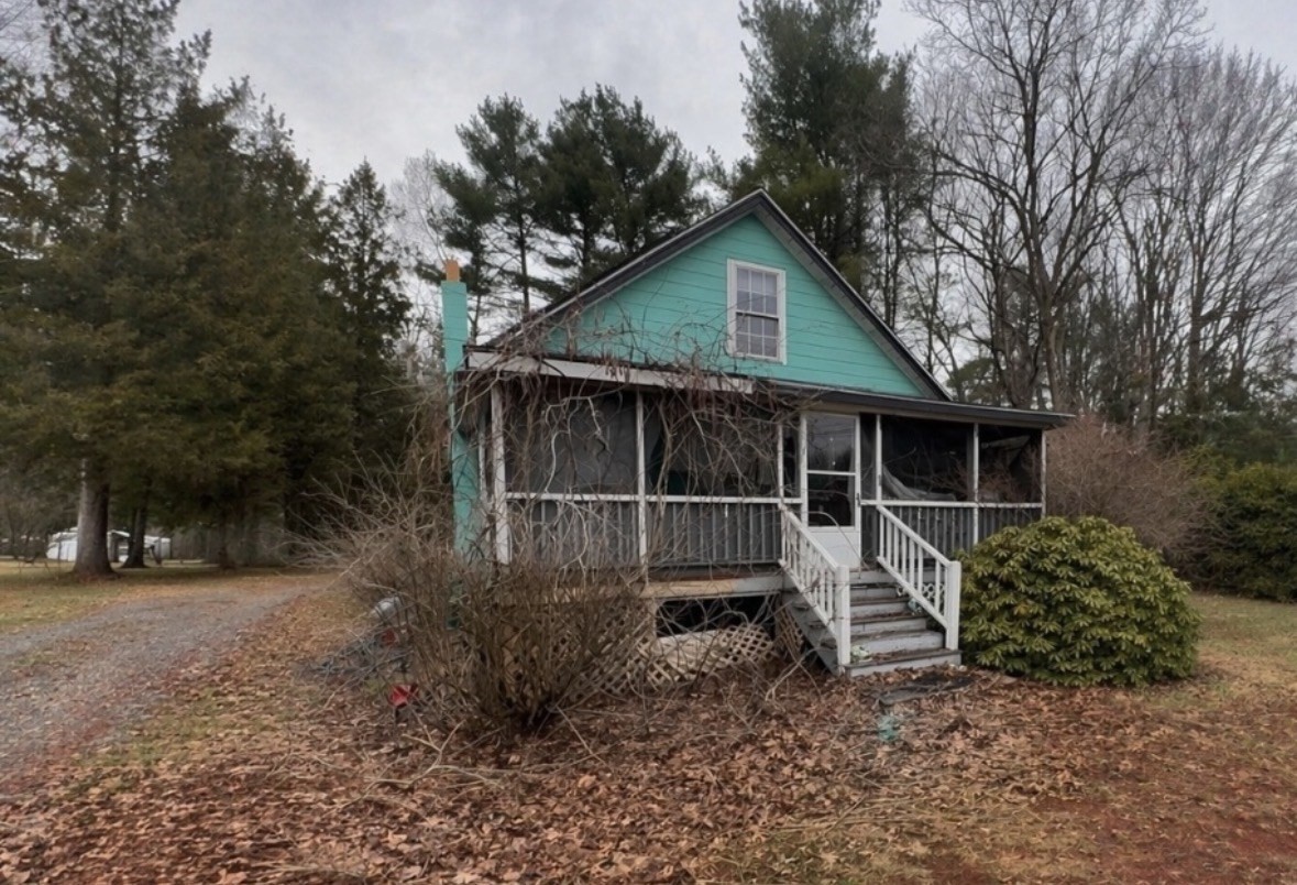 151 Dedham St, Wrentham, MA 02093