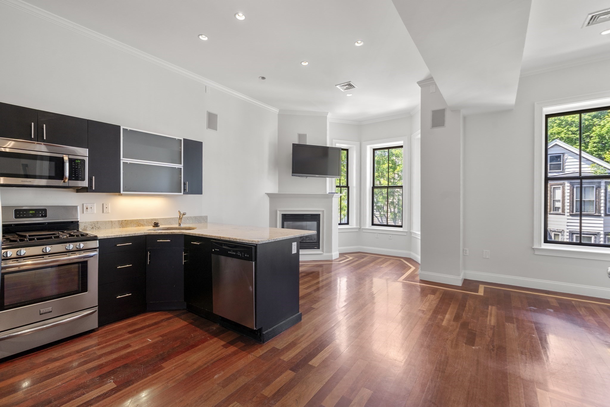 651 E 3rd Street Unit 2, Boston - South Boston, MA 02127