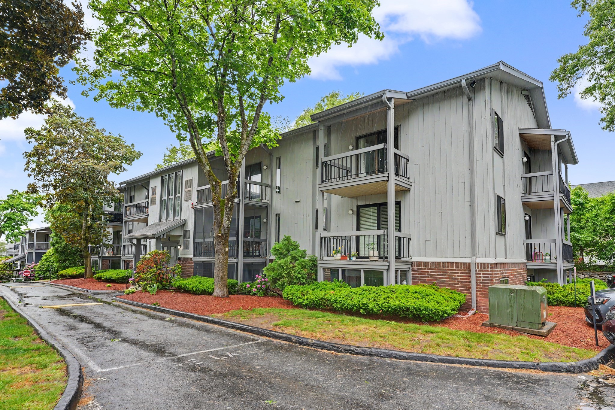 1461 Pawtucket Blvd Unit D12, Lowell, MA 01854