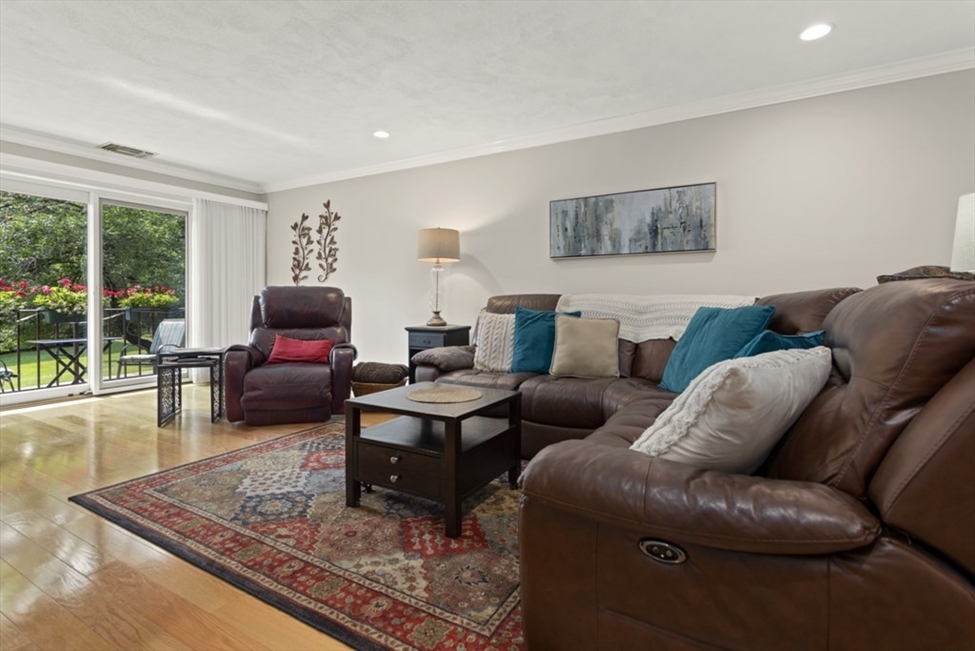 7 Ledgewood Way, Peabody, MA Image 8