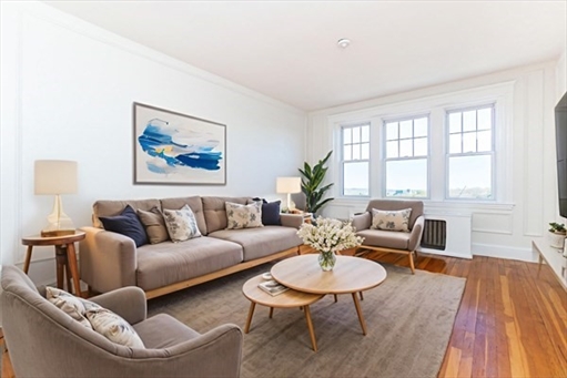 2001 Commonwealth Ave, Apt 34