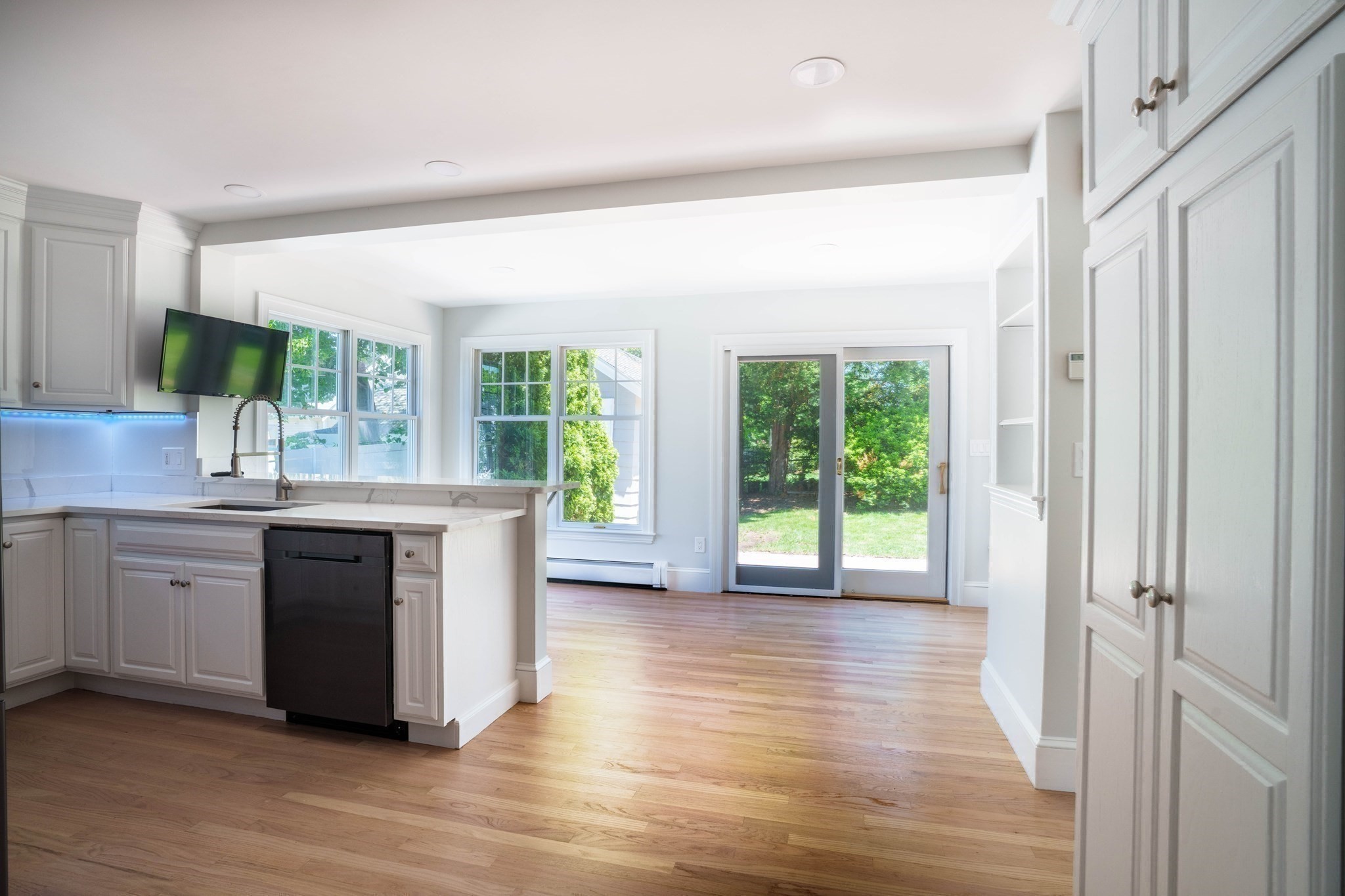 198 Cedar Street, Dedham, MA 02026 - Image 12