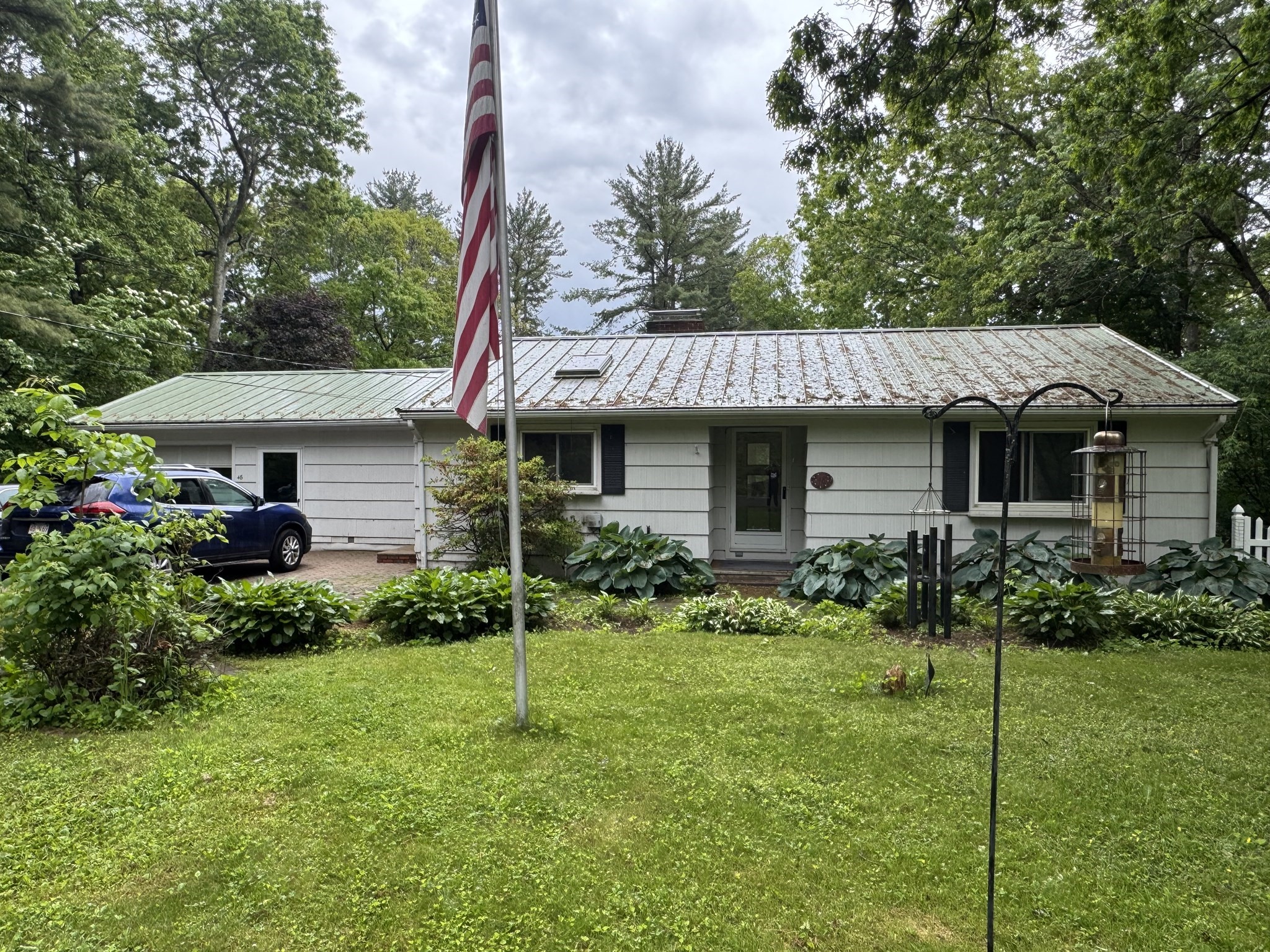 48 Clearview Dr, West Brookfield, MA 01585