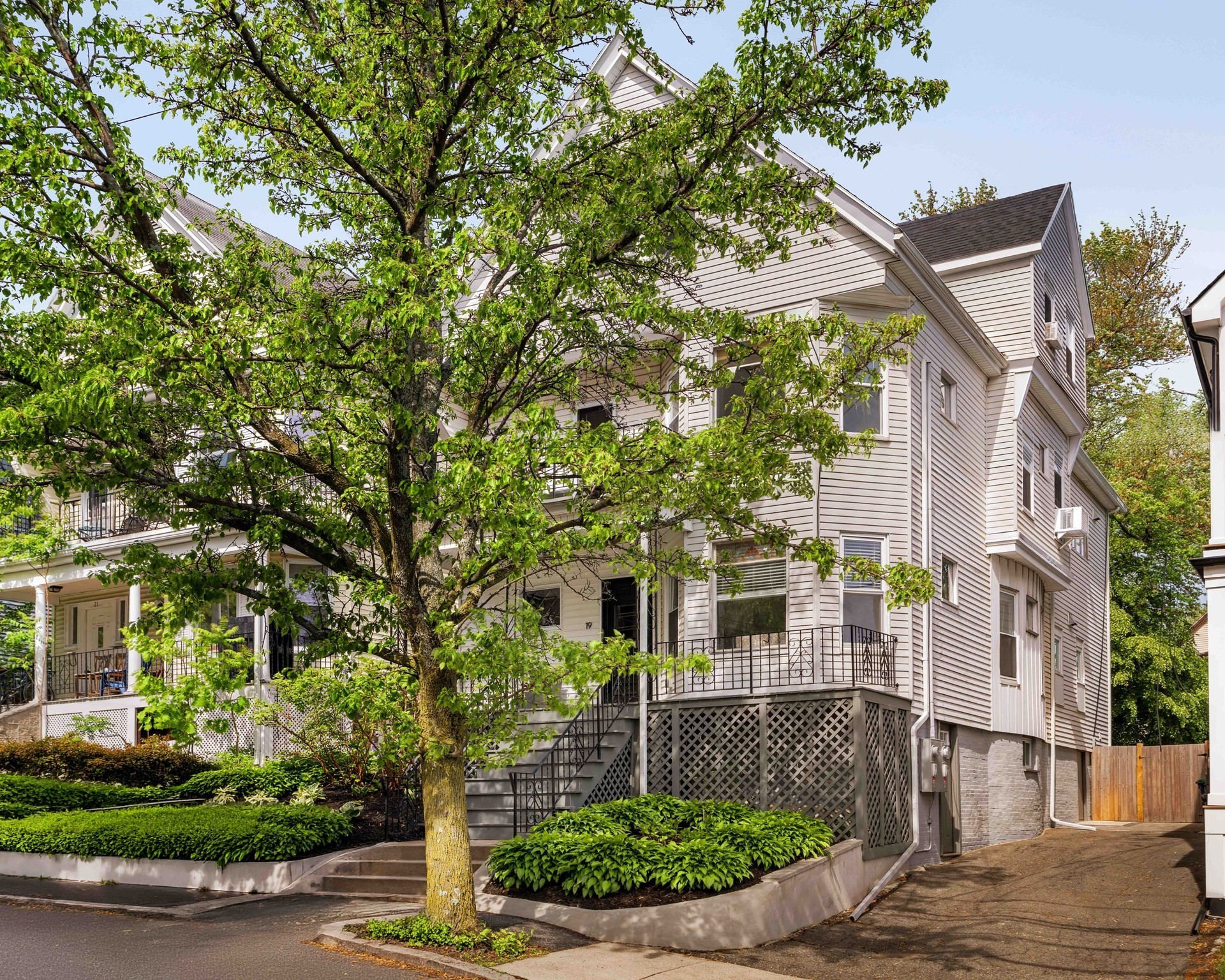 19 Crocker Street, Somerville, MA 02143
