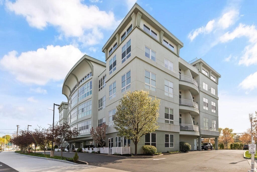 10 Ocean Ave Unit 204, Revere, MA 02151 - Image 9