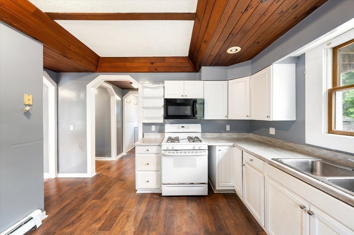 11 Fernwood Ave, Lynn, MA 01904 - Image 9