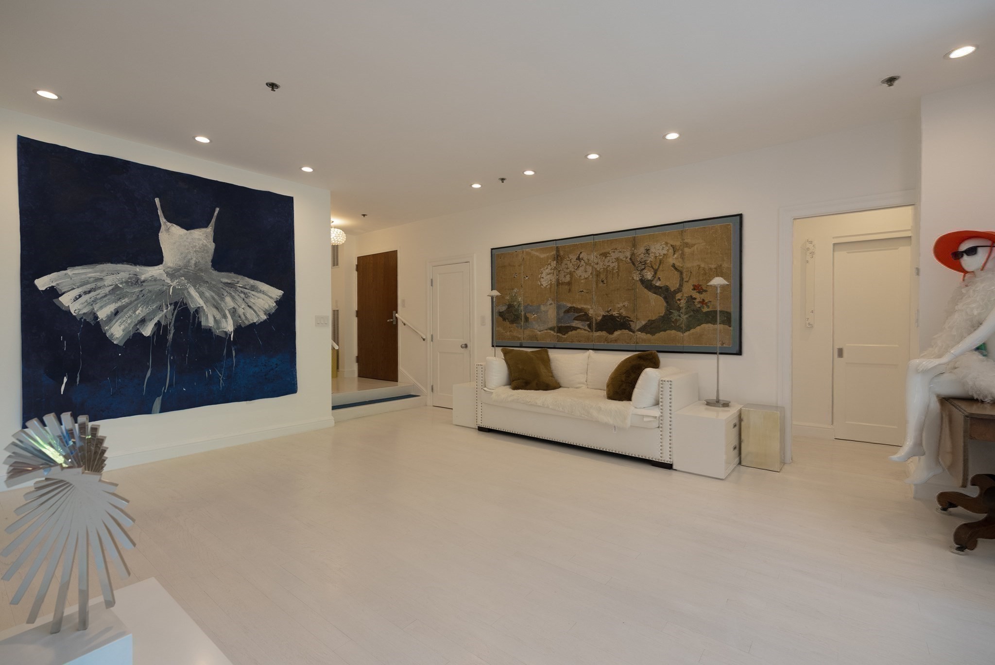 165 Beacon Street Unit 702, Brookline, MA 02446