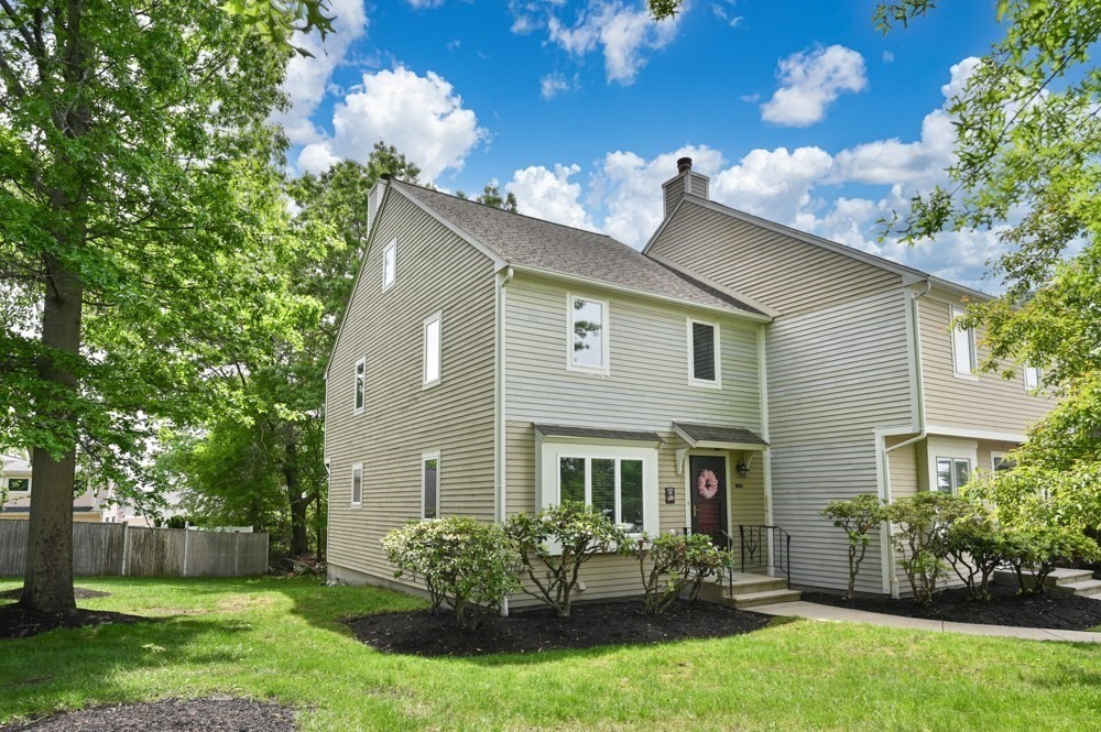 1601 Lewis O Gray Dr Unit 1601, Saugus, MA 01906