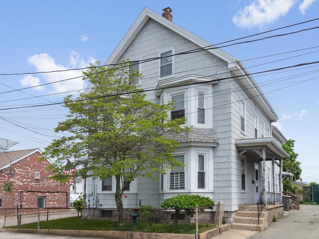 102 Harvard Street, Waltham, MA 02453
