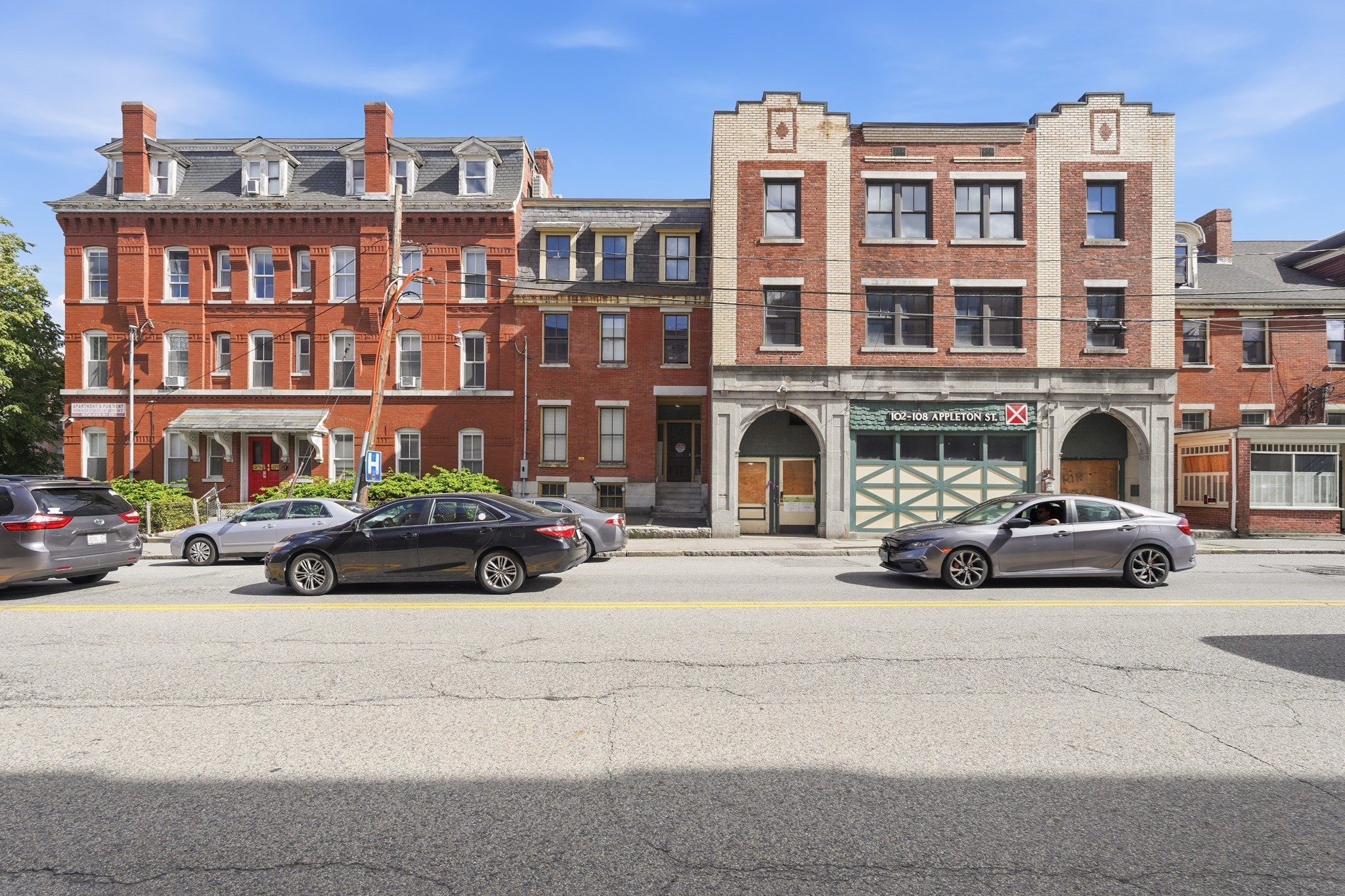 100 Appleton St, Lowell, MA 01852