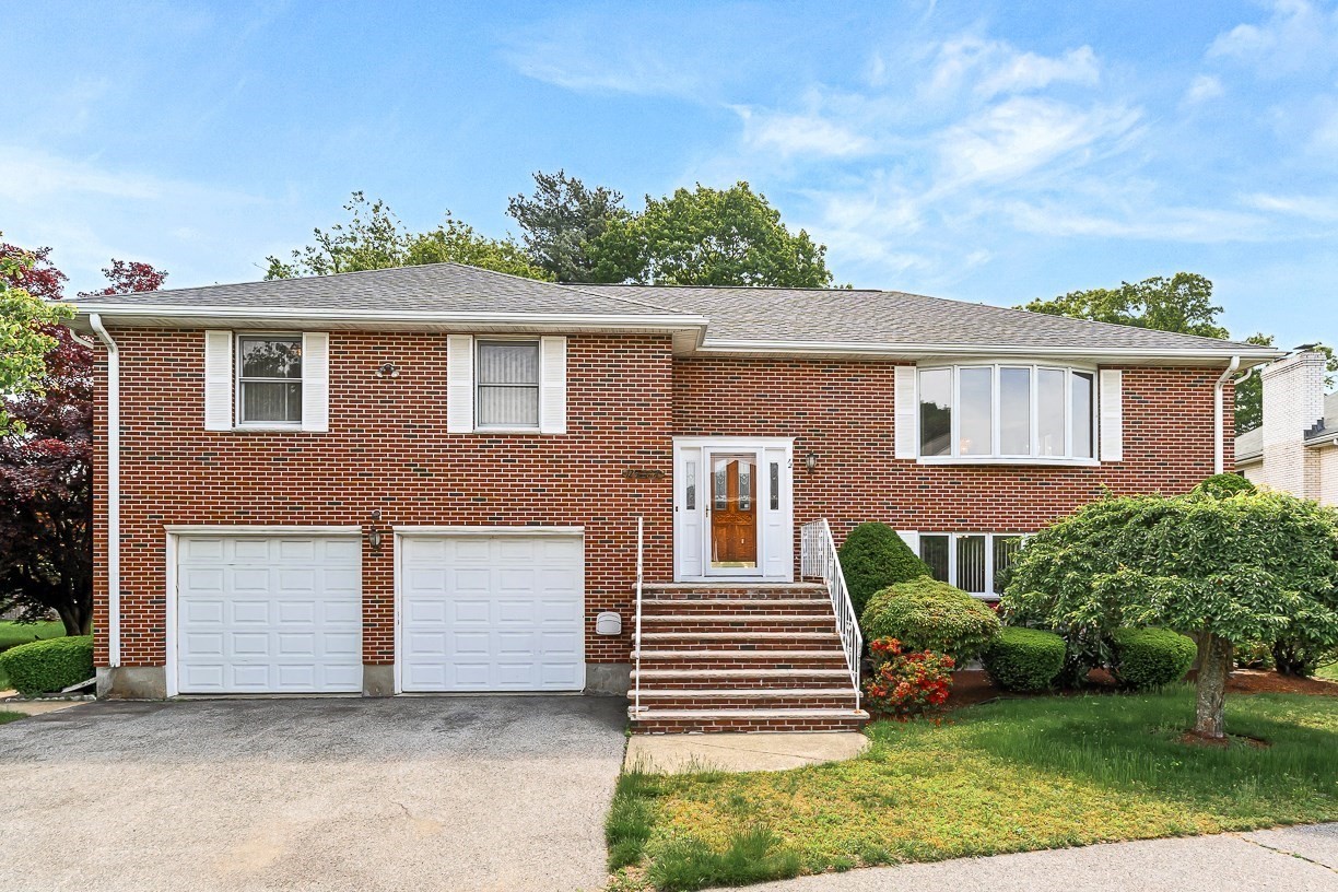 12 Landers Rd, Stoneham, MA 02180