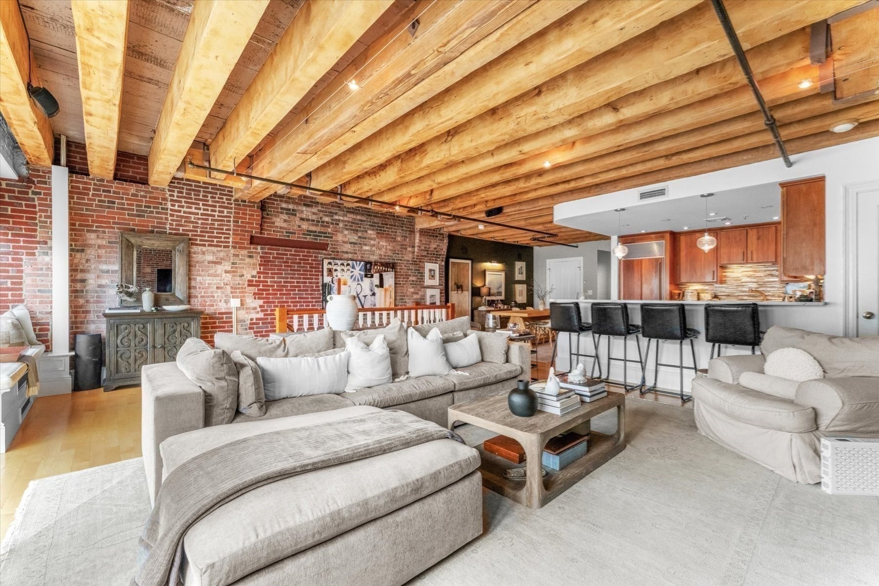36 Commercial Wharf Unit 2, North End, Boston, MA 02110 - Image 4