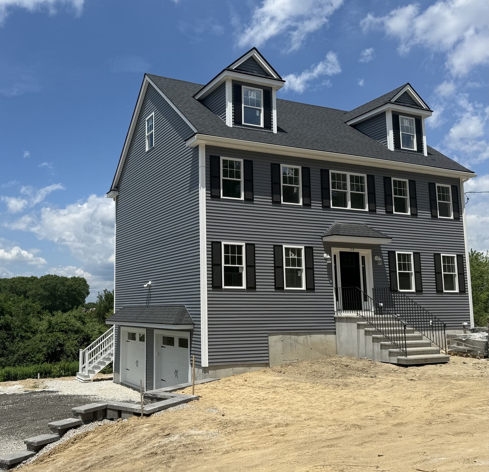 129 Old Westford Rd, Chelmsford, MA 01824