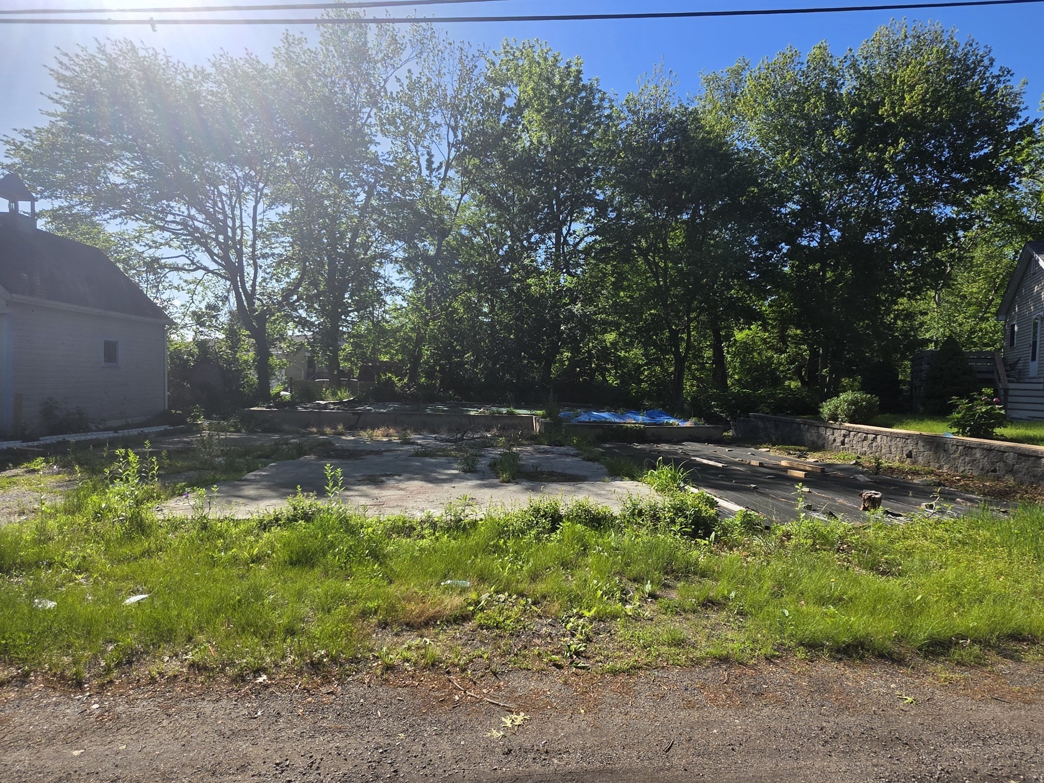 7 Hanson Ct, Hanson, MA 02341