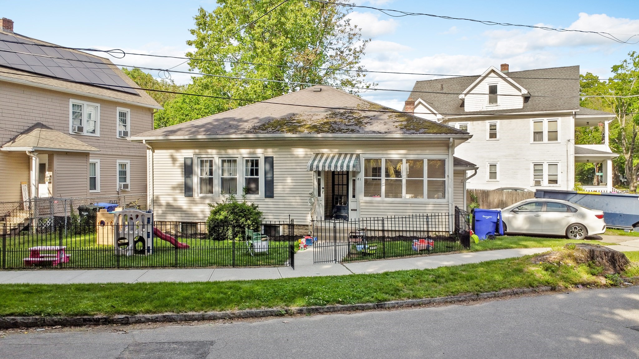 81 Eleanor Road, Springfield, MA 01108