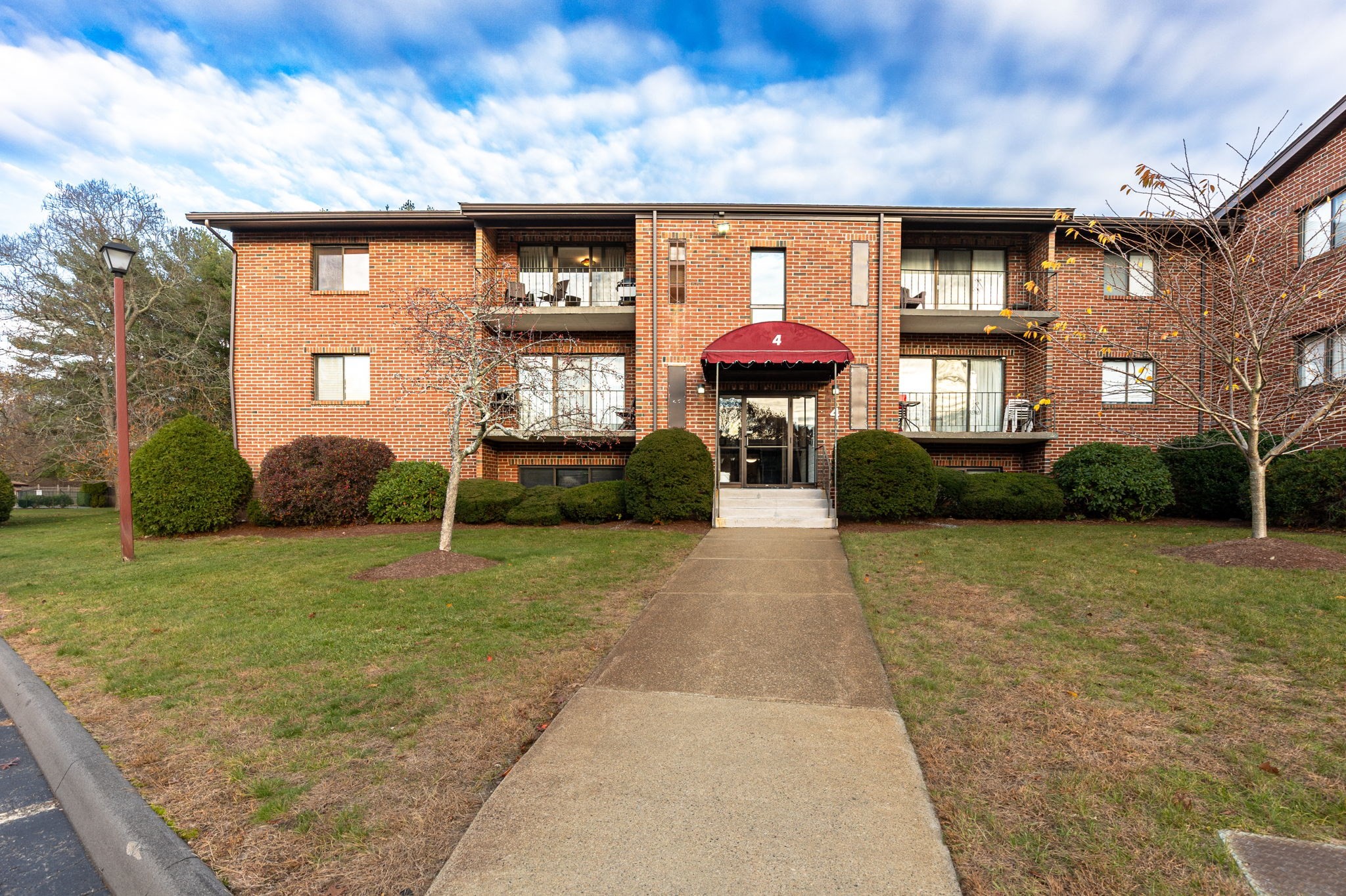 221 Oak Street Unit 4-31, Brockton, MA 02301