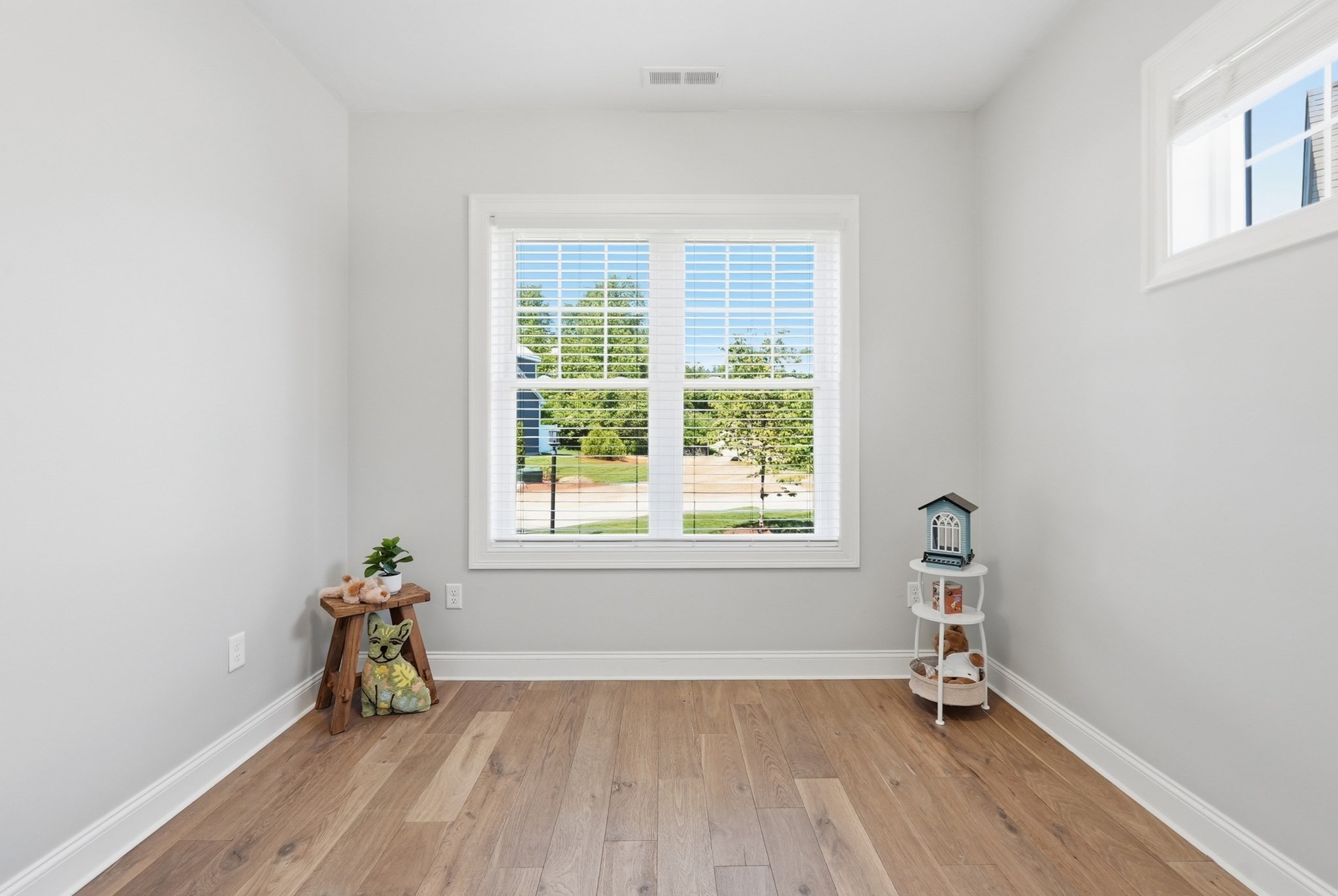 705 Southwood Lane Unit 705, Clinton, MA 01510 - Image 17