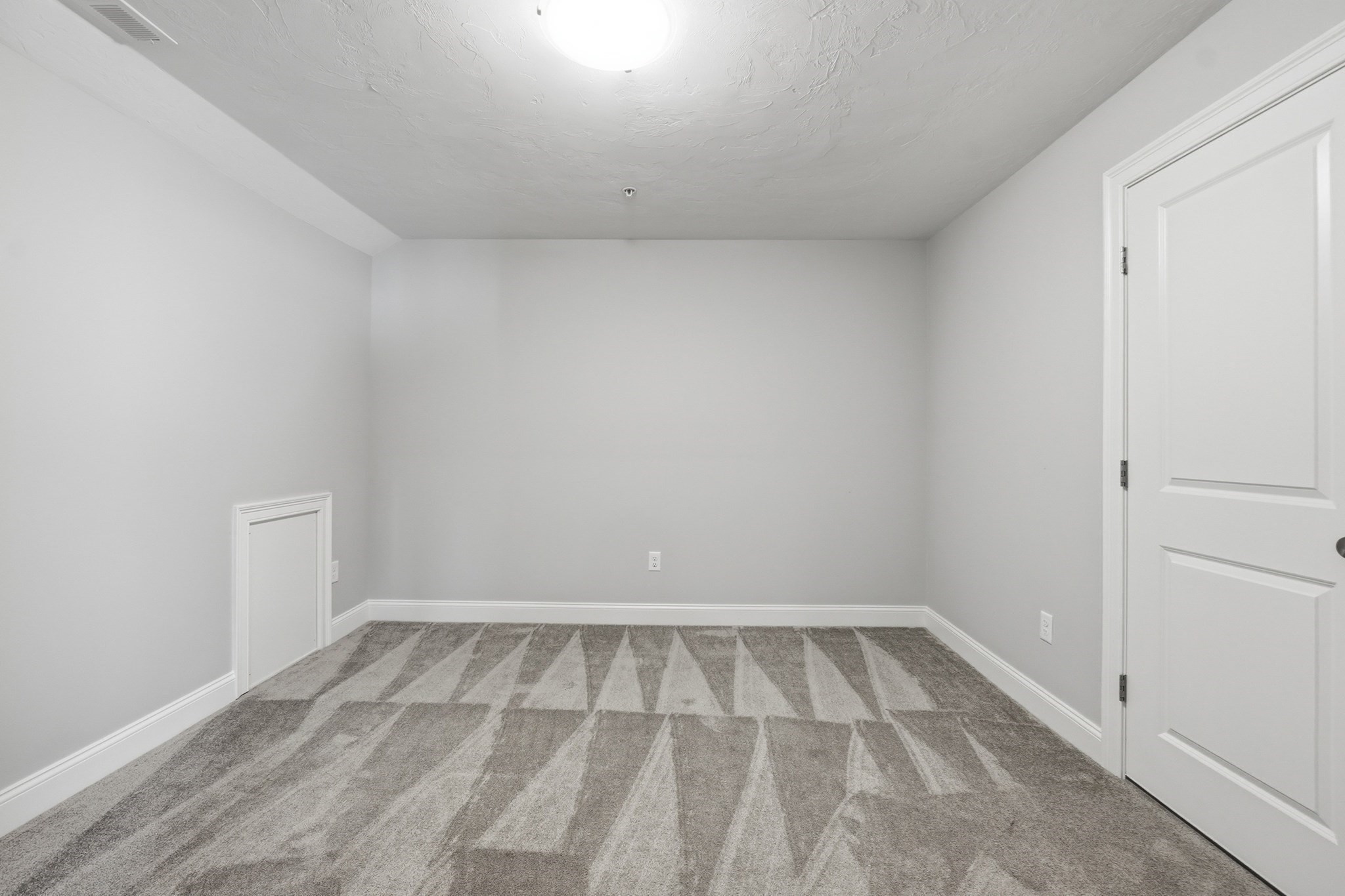 705 Southwood Lane Unit 705, Clinton, MA 01510 - Image 30