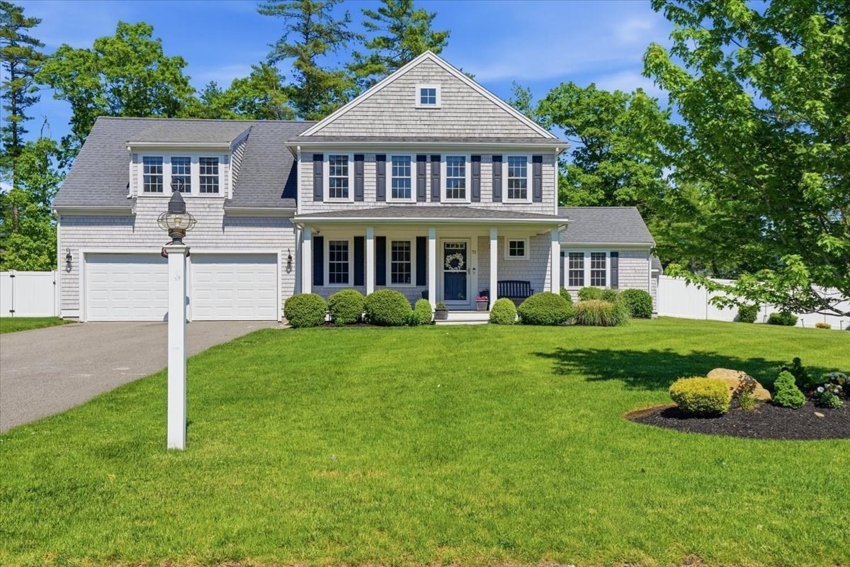 71 Fountain Knoll Ln, Kingston, MA 02364