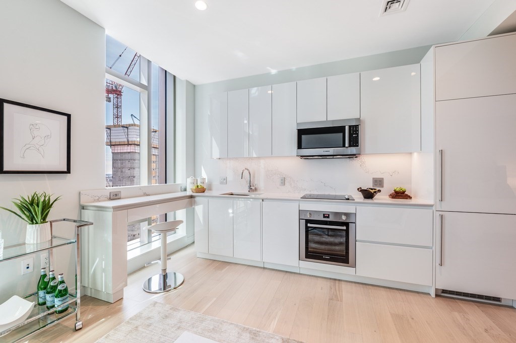 135 Seaport Blvd Unit 530, Seaport, Boston, MA 02210 - Image 4